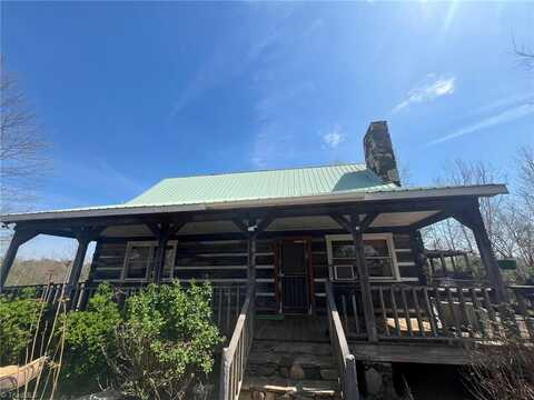 3905 S Wilson Hill Road, Mill Spring, NC 28756