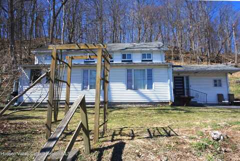 1126 Flatbush Road, Ulster Park, NY 12401