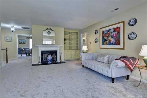 204 Woodmere Drive, Williamsburg, VA 23185