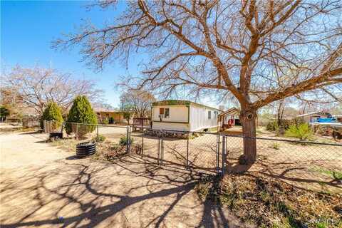 3096 E Lass Avenue, Kingman, AZ 86409