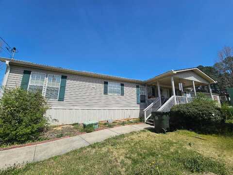 2304 GREENWOOD Cir, Jasper, AL 35501