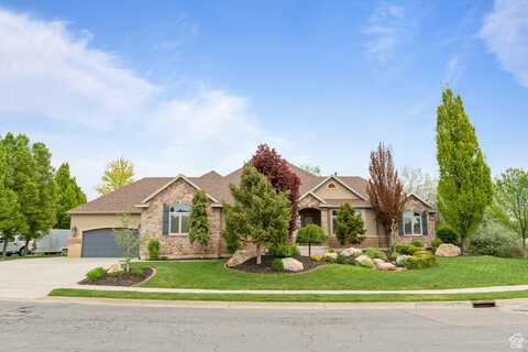 249 S KAYS, Kaysville, UT 84037