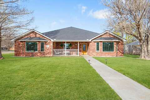 301 Floyd Avenue, Dumas, TX 79029