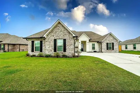 262 Pond Dr, Thibodaux, LA 70301