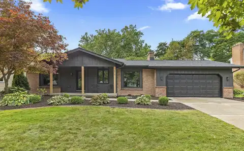 1917 RIDGEMOOR DRIVE SE, GRAND RAPIDS, MI 49506