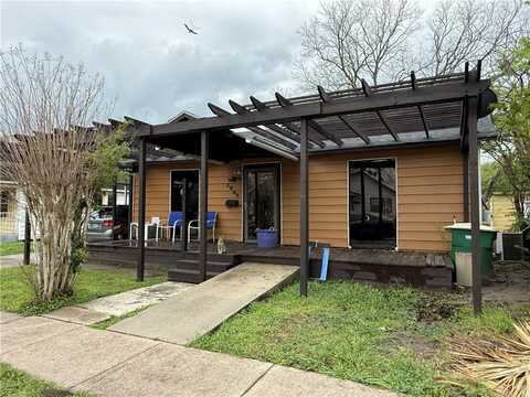 1509 Harry, Victoria, TX 77901