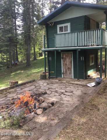 27420 S Hinds Dr, Saint Maries, ID 83861