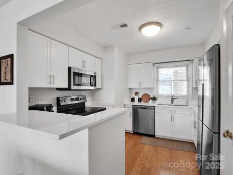 9808 Emerald Point Drive unit: 10, Charlotte, NC 28278