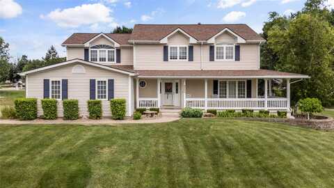 4850 Augusta Lane, Pleasant Hill, IA 50327