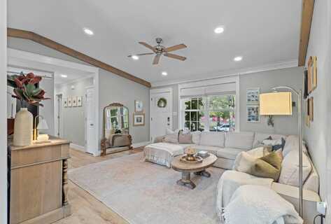 1053 Anderson Street, Crestview, FL 32536