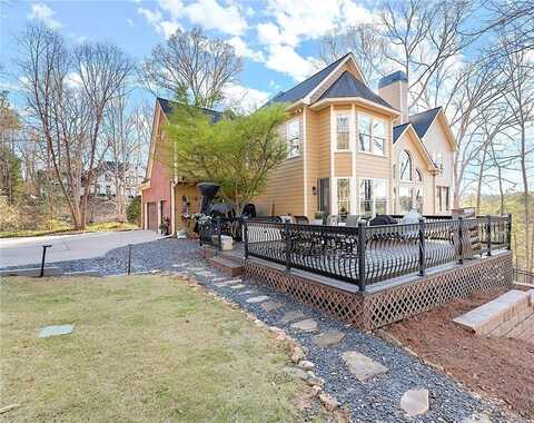 650 Vinings Estates Drive SE, Mableton, GA 30126