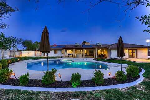 2721 Family Court, Las Vegas, NV 89117
