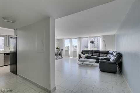 205 E Harmon Avenue, Las Vegas, NV 89169