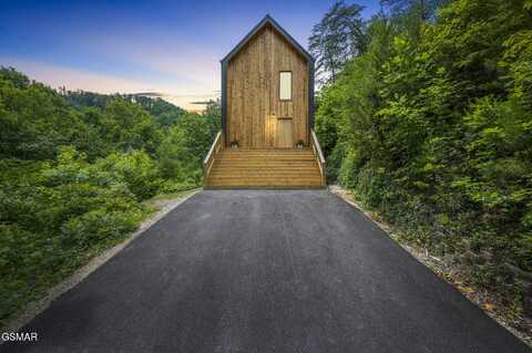 3110 Sourwood Way, Sevierville, TN 37862