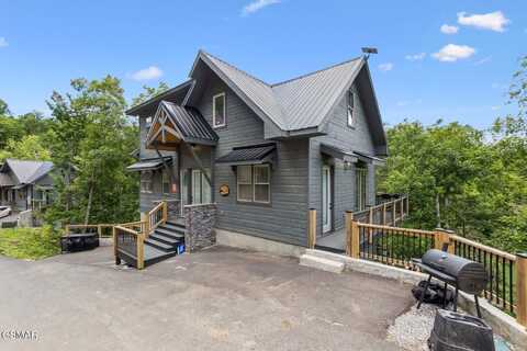 240 Jolene Way, Sevierville, TN 37876