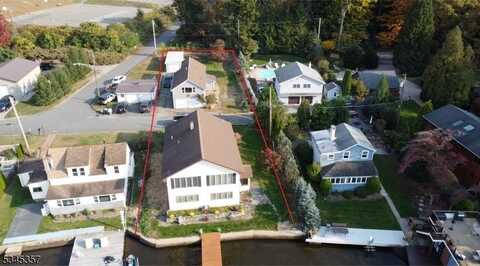 2 Yellow Barn Ave, Roxbury Township, NJ 07850