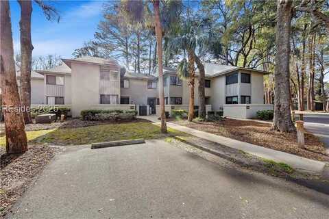 90 Gloucester Road, Hilton Head Island, SC 29928