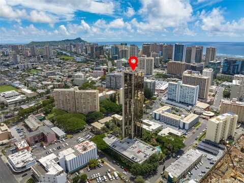 930 Kaheka Street, Honolulu, HI 96814