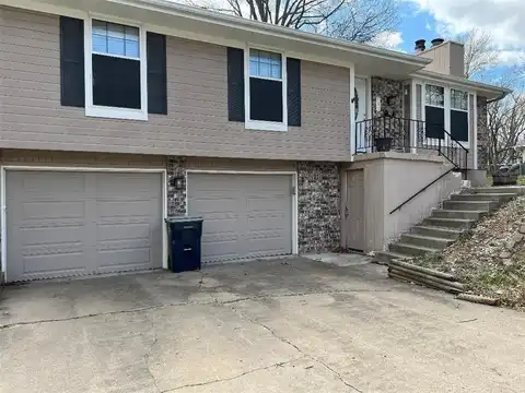 519 112th Terrace, Kansas City, MO 64155
