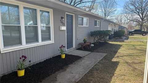 7403 E 107th Street, Kansas City, MO 64134