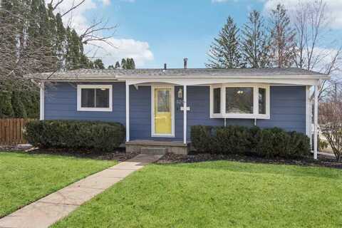 3201 Friendship St, IowaCity, IA 52245