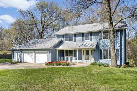 3702 Forest Gate Dr NE, IowaCity, IA 52240