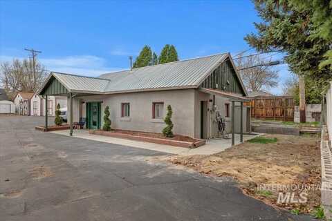2787 W Lampert Dr, Boise, ID 83705