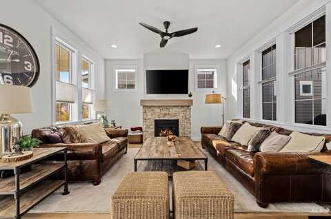 11645 N 24th Ave, Boise, ID 83714