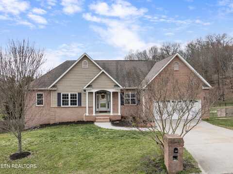 8111 Campbells Point Rd, Corryton, TN 37721