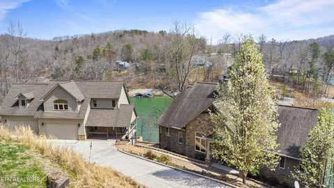 1303 Big Creek Rd, La Follette, TN 37766