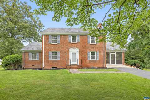 7928 HOWARDSVILLE RD, Scottsville, VA 24562