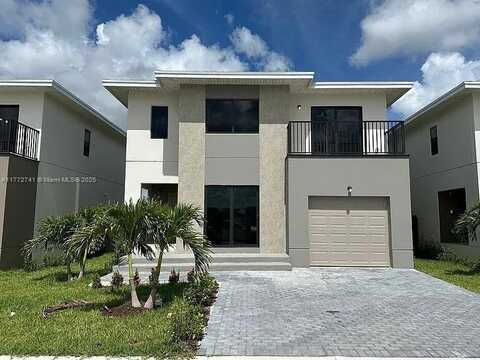 209 NW 13th Pl, Florida City, FL 33034