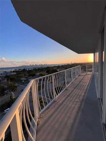 7601 E Treasure Dr, North Bay Village, FL 33141