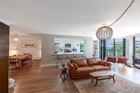 4000 Towerside Ter, Miami, FL 33138