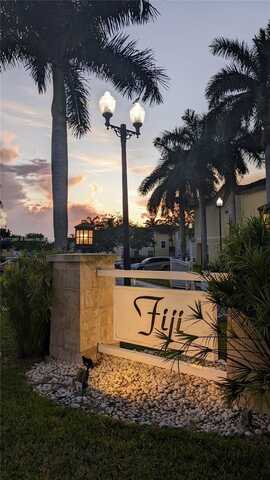 2819 SE 1st Dr, Homestead, FL 33033