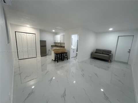 undefined, Miami, FL 33155