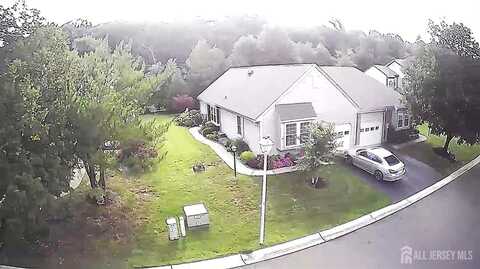 9-b Melborn Drive, Monroe, NJ 08831