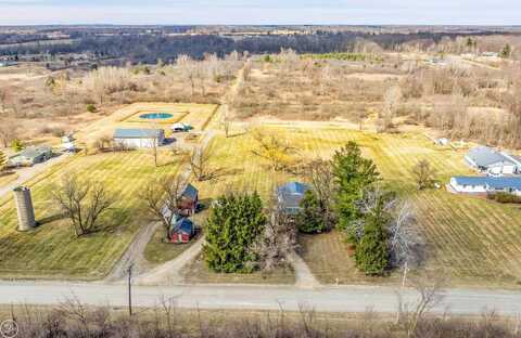 15594 Bryce, Capac, MI 48014
