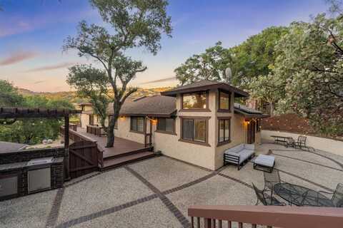 17255 Holiday DR, MORGAN HILL, CA 95037