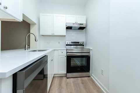 452 Park Dr, Boston, MA 02215