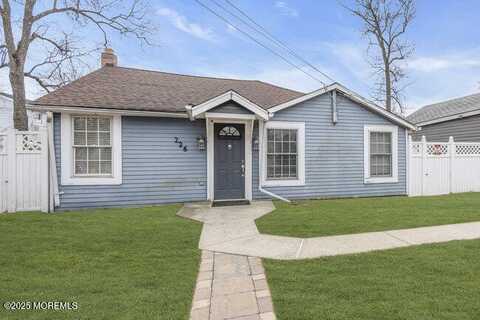 226 Bayview Avenue, Union Beach, NJ 07735