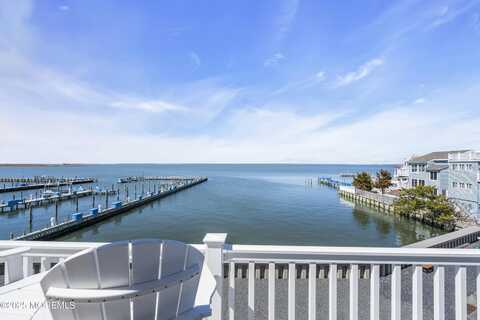 22 W 13th Street, Long Beach, NJ 08008