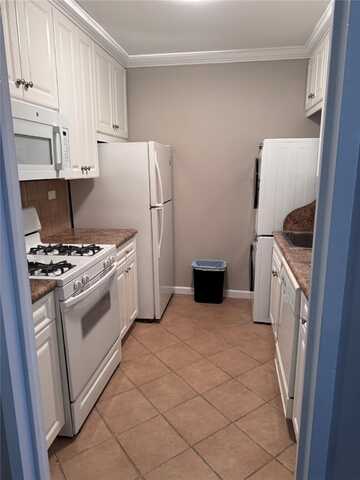 269-10 GRAND CENTRAL PARKWAY, Floral Park, NY 11005