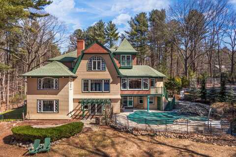 8 Spruce Point Road, Kittery, ME 03904