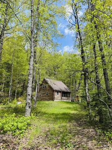 950 Carrying Place Road, Carrying Place Town Twp, ME 04961