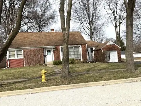 102 W Potomac Avenue, Lombard, IL 60148