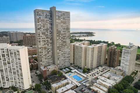 655 W Irving Park Road, Chicago, IL 60613