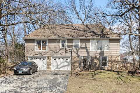 44 Crestwood Drive, Joliet, IL 60432