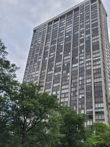 5455 N Sheridan Road, Chicago, IL 60640