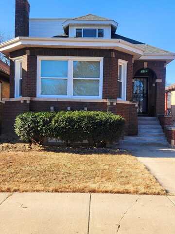 8916 S Throop Street, Chicago, IL 60620